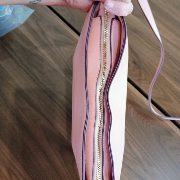 a new day Light Pink Crossbody Bag - Picture 6 of 8